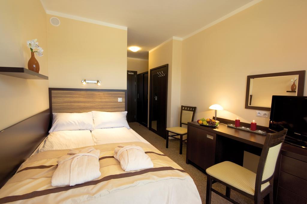Albatros Spa & Ski ياروسوافيتس المظهر الخارجي الصورة